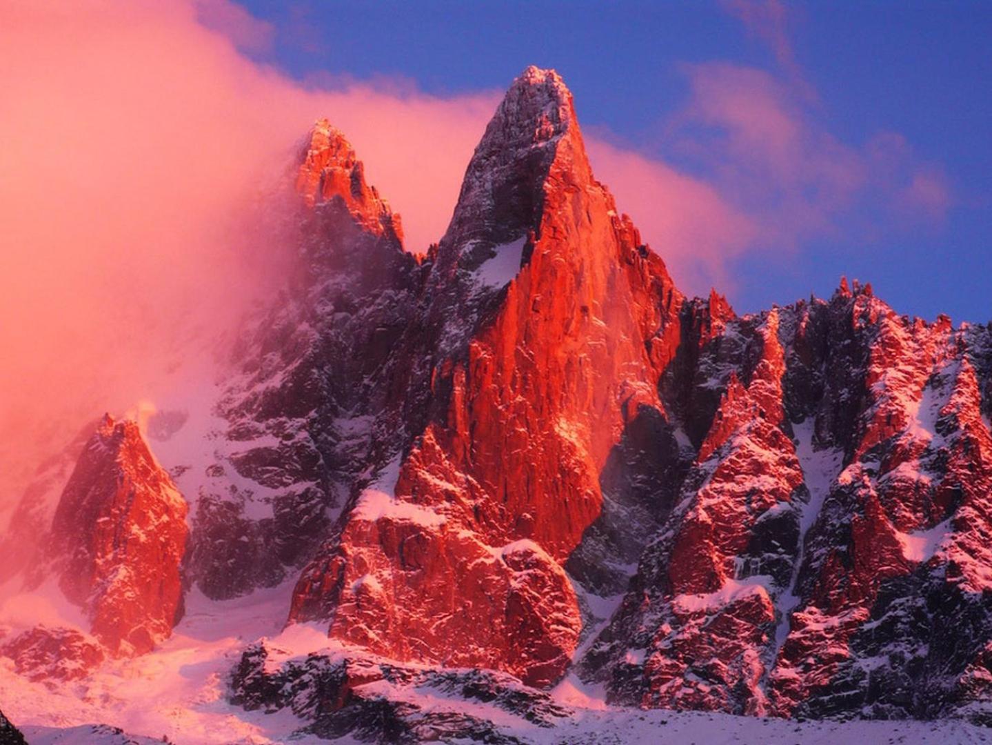 Apartment Chamois Blanc 1 - Central Chamonix Haven المظهر الخارجي الصورة