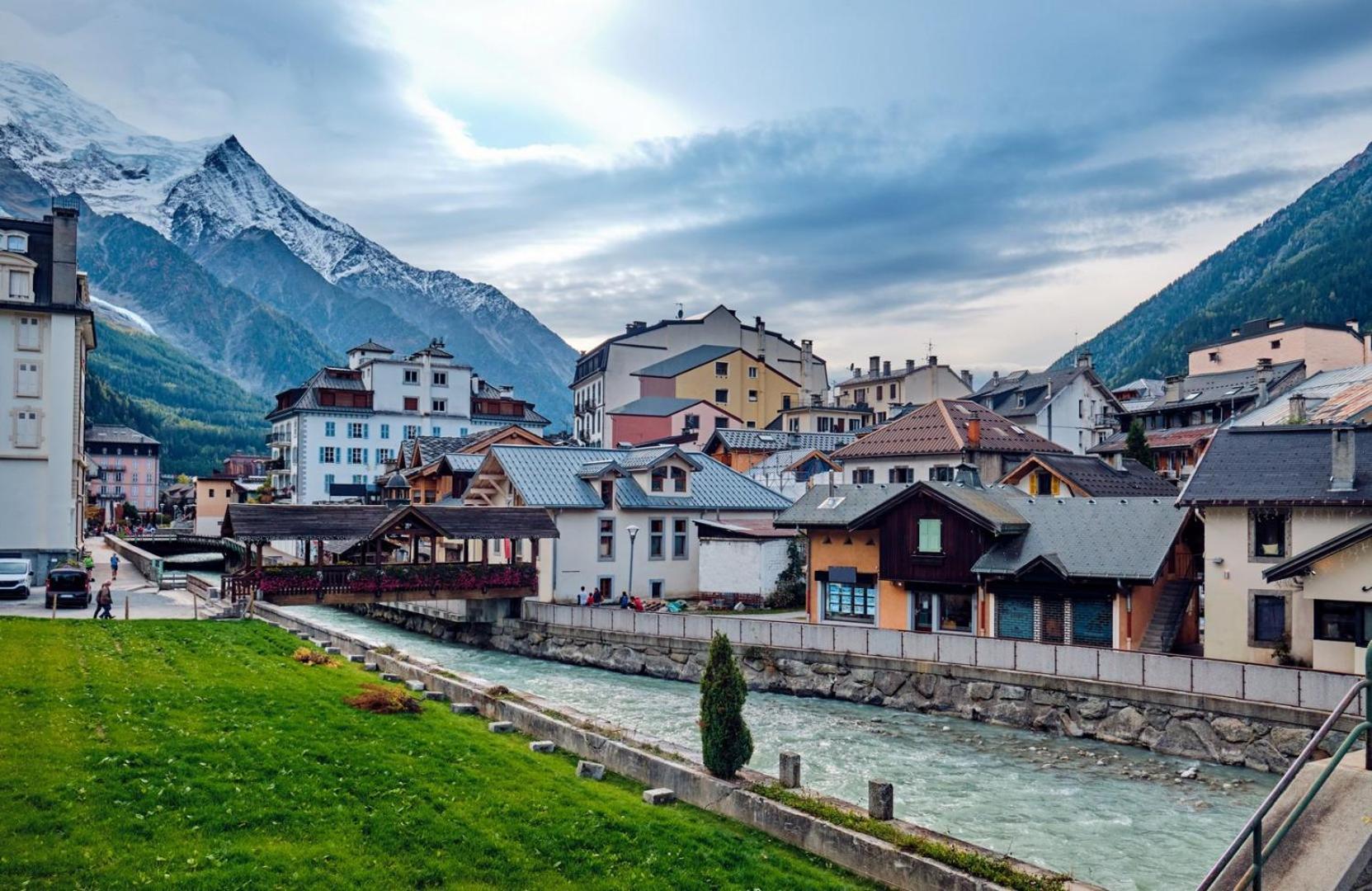 Apartment Chamois Blanc 1 - Central Chamonix Haven المظهر الخارجي الصورة